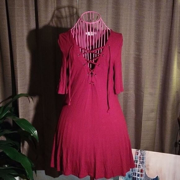 Marlow maroon Size Small Mini Dress - Picture 1 of 7